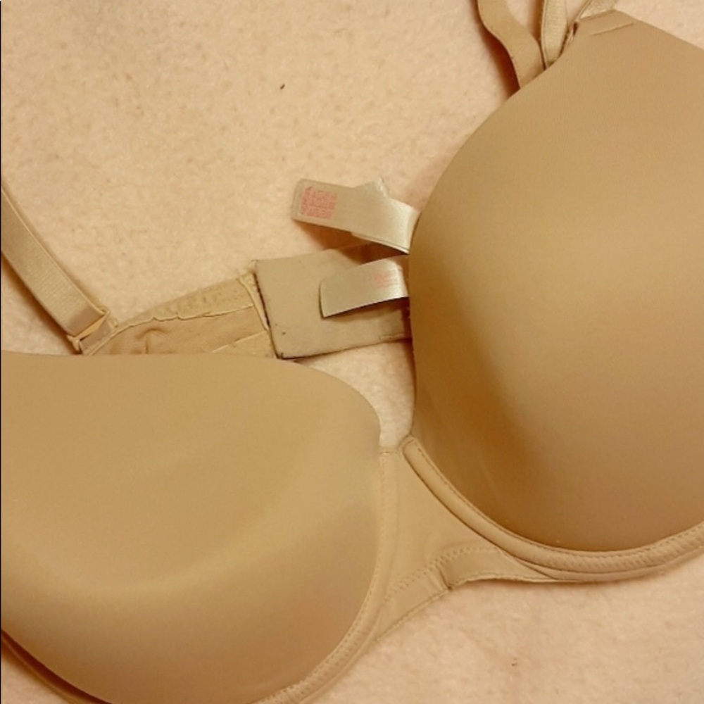 Pink by Victoria Secret beige wear everywhere